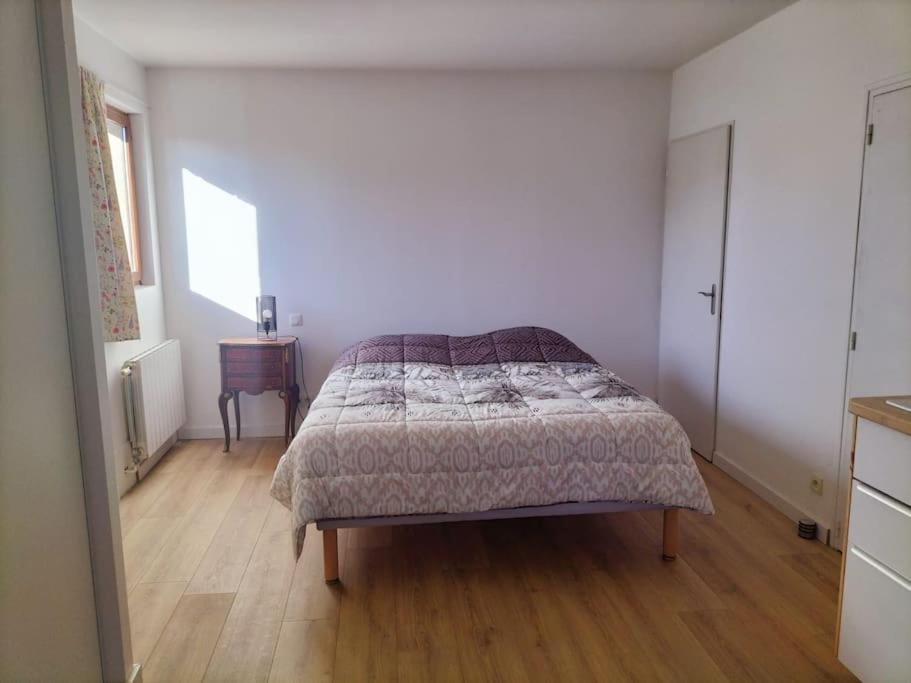 Apartmán Studio Neuf A La Campagne Bressols Exteriér fotografie